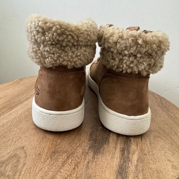 UGG Olive High Top Sneaker Leather Shearling Zip Lace Casual Women Boot 8.5 - Picture 6 of 12